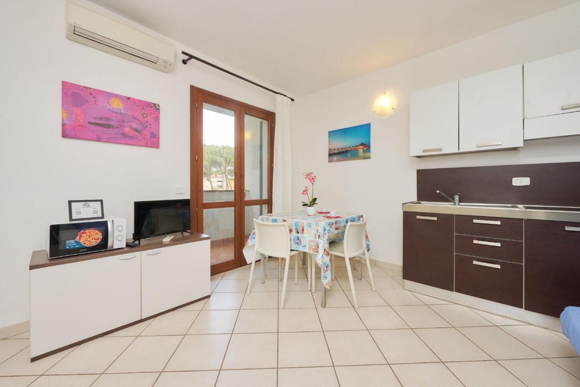 Aparthotel Pineta Azzurra Marina di Grosseto Esterno foto