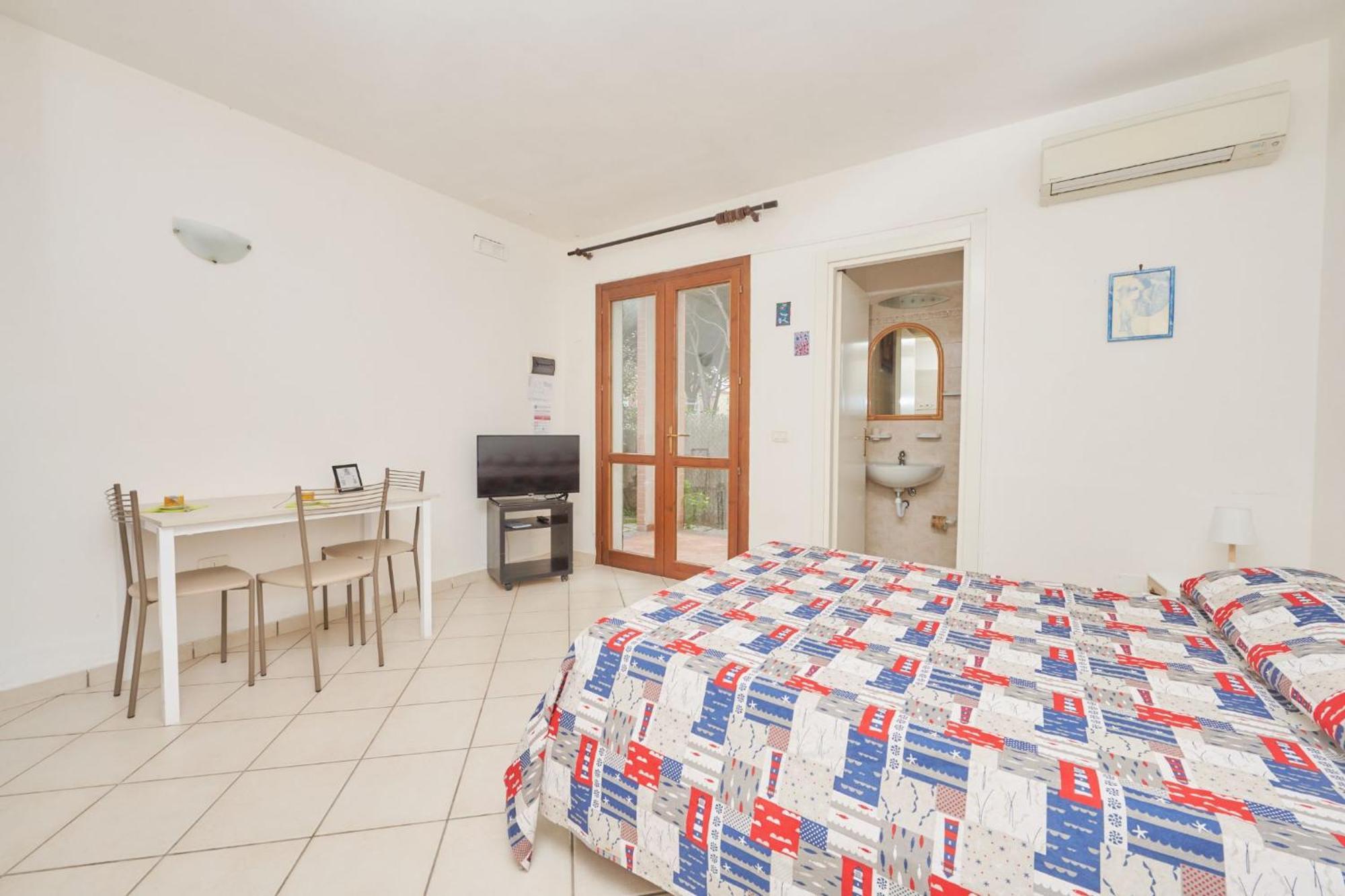 Aparthotel Pineta Azzurra Marina di Grosseto Esterno foto