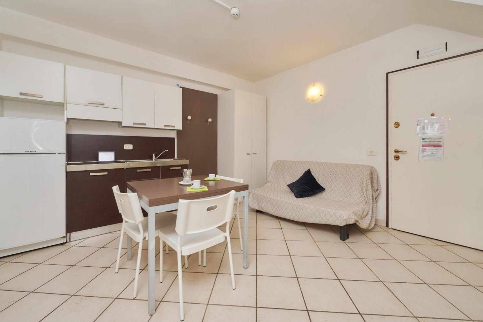 Aparthotel Pineta Azzurra Marina di Grosseto Esterno foto